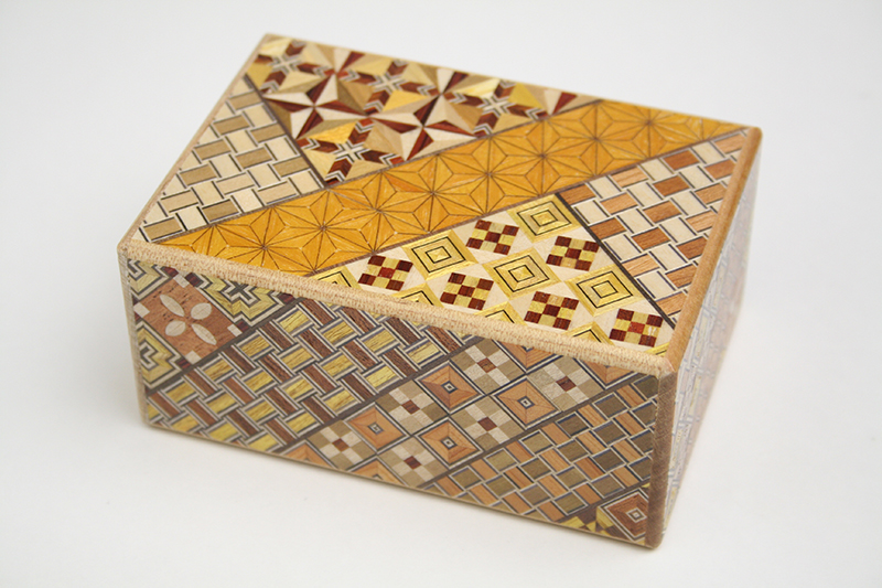h0701_1 Japanese Puzzle box 7steps - Image 1