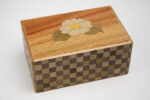 Japanese puzzle box 21steps Fuji and Tsubaki - Image 2