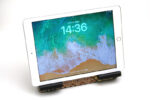 Yosegi tablet stand